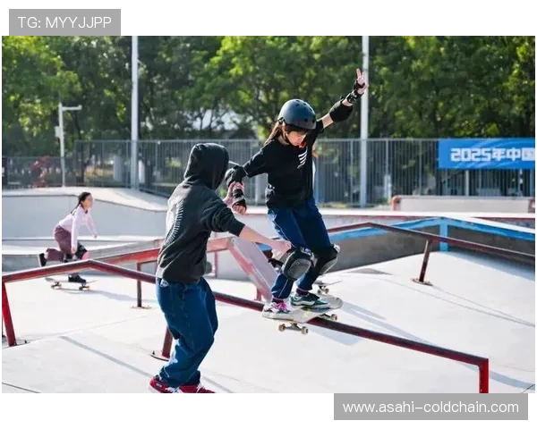 广州滑板队在滑板精英赛中的卓越表现与力量分析